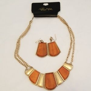 Necklace and earrings NWT